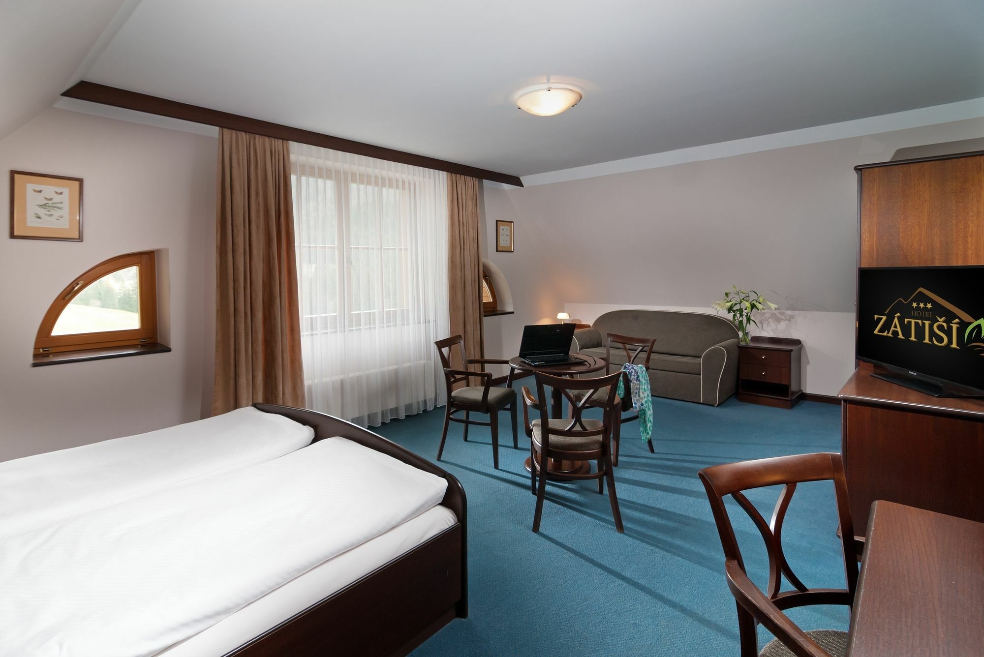 Hotel Zatisi Spindleruv Mlyn Exterior photo